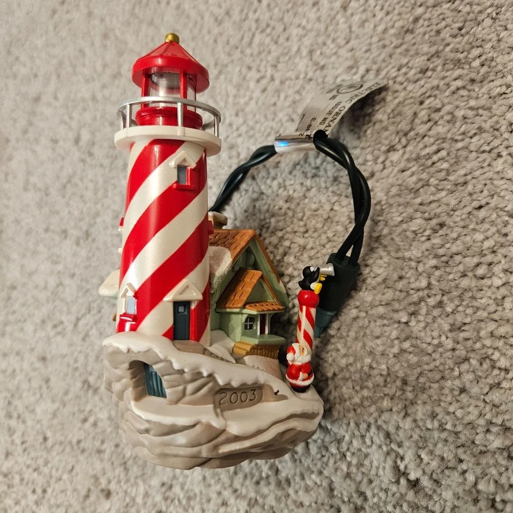 Hallmark Keepsake Ornament Lighthouse Greetings 2003 Flashing‎ Magic Light